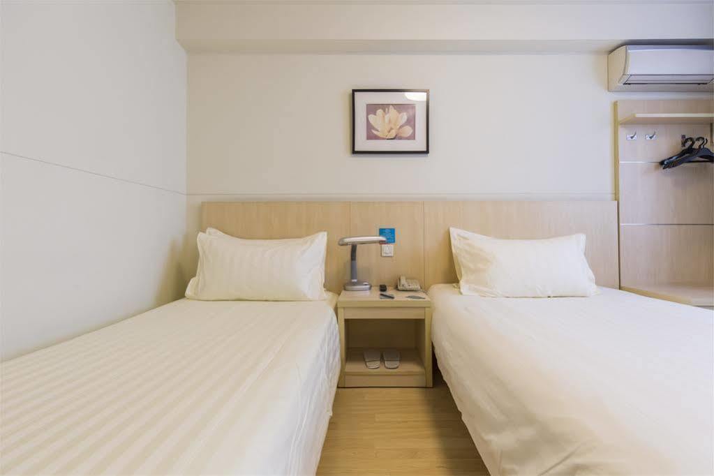 Jinjiang Inn –The Mixc Subway, Nanning Bagian luar foto