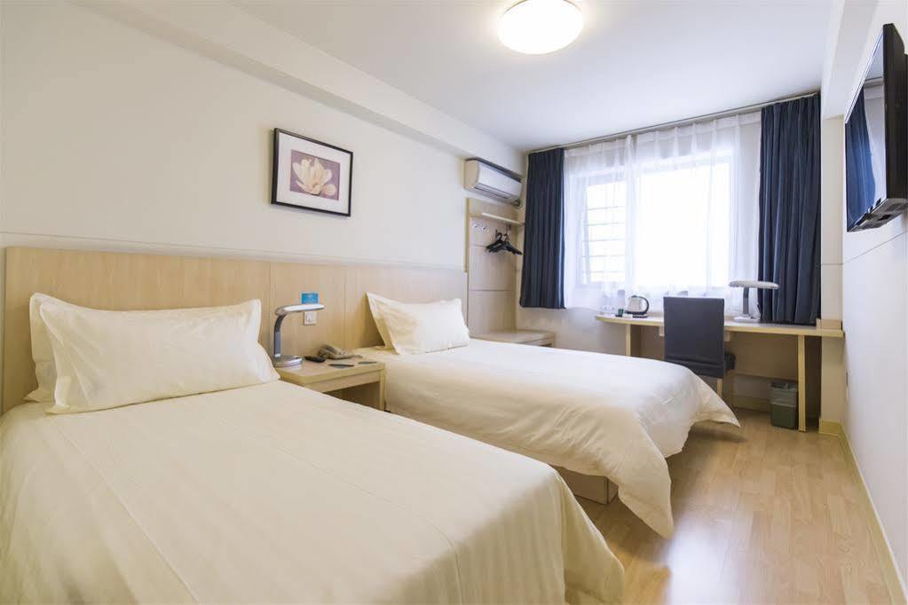 Jinjiang Inn –The Mixc Subway, Nanning Bagian luar foto